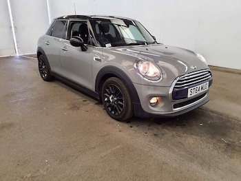 2014 - Cooper D 5-Door
