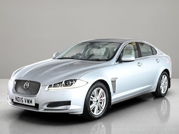 Used Jaguar XF 2015 for sale - 79392524: Photo