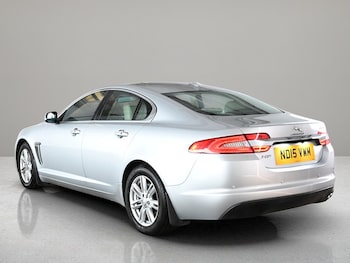 Used Jaguar XF 2015 for sale - 79392524: Photo