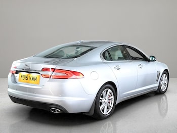 Used Jaguar XF 2015 for sale - 79392524: Photo