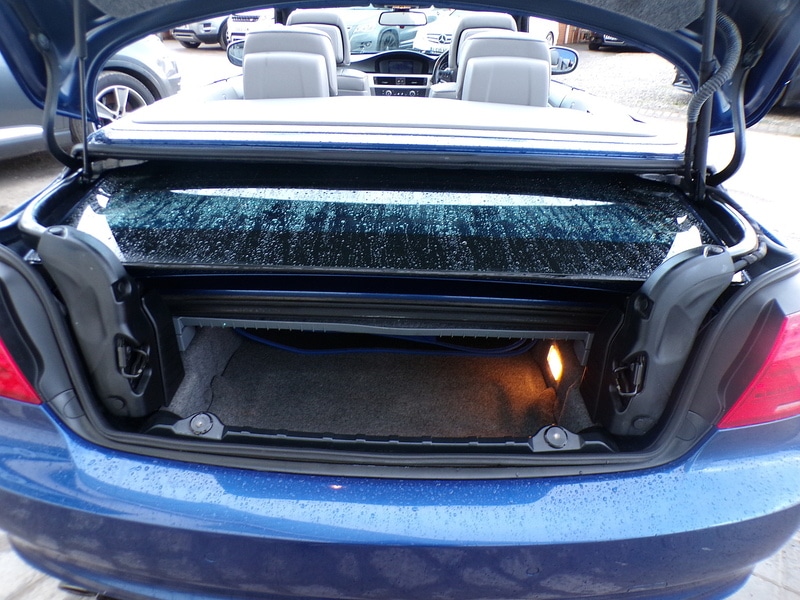 Used BMW 3 Series 2010 for sale - 77584082: Photo 17