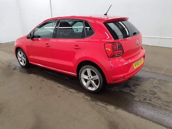 Used Volkswagen Polo 2015 for sale - 78806911: Photo