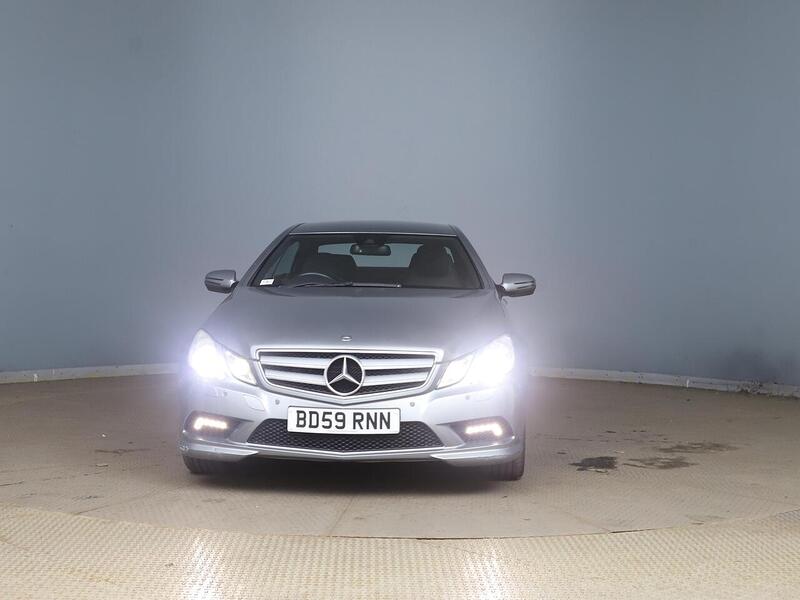 Used Mercedes-Benz E Class 2009 for sale - 78097560: Photo 2