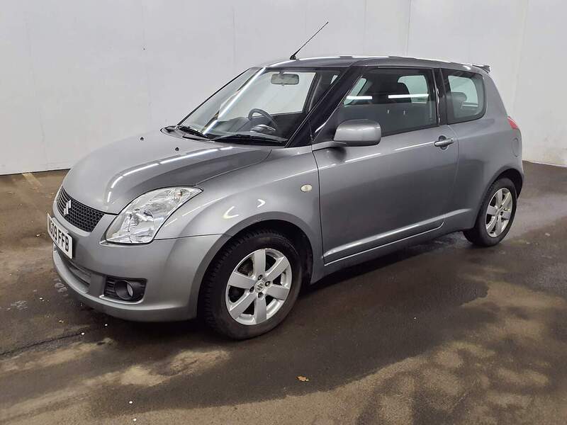 Used Suzuki Swift 2009 for sale - 77391648: Photo 3
