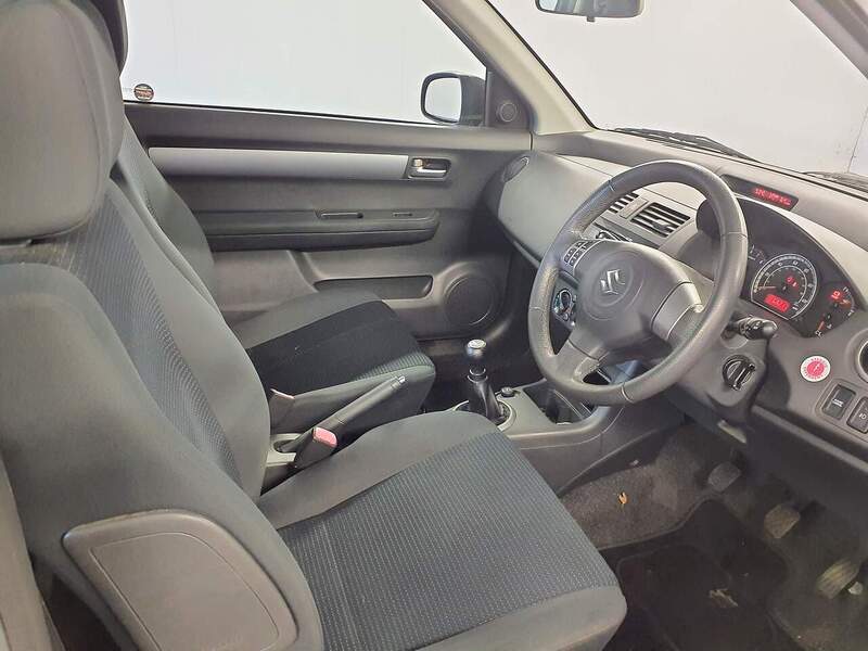 Used Suzuki Swift 2009 for sale - 77391648: Photo 8