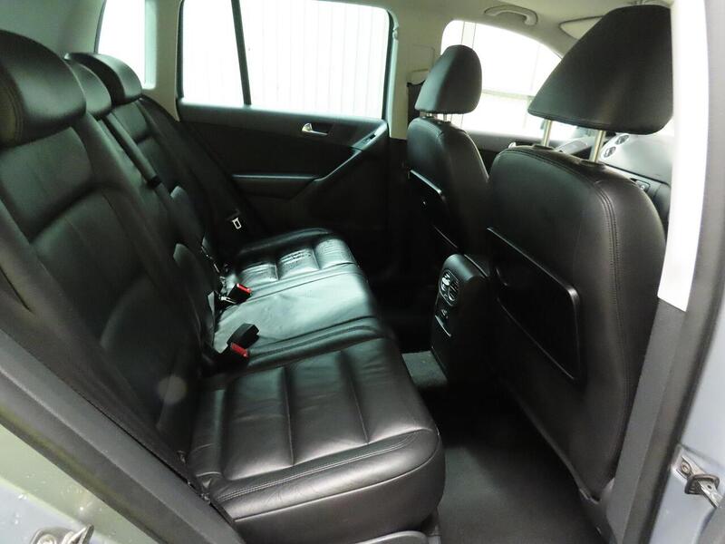 Used Volkswagen Tiguan 2009 for sale - 77437860: Photo 10