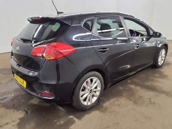 Used Kia Ceed 2017 for sale - 77027589: Photo