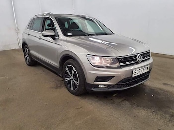 2017 - TDI SE Navigation 5-Door
