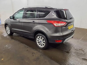 Used Ford Kuga 2015 for sale - 77027568: Photo