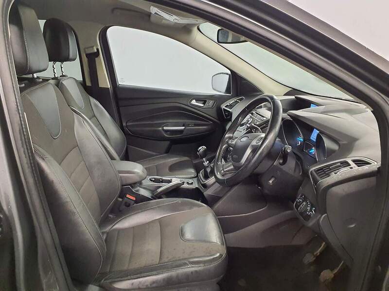 Used Ford Kuga 2015 for sale - 77027568: Photo 7