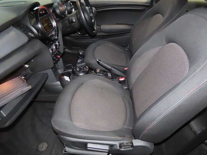 Used MINI Hatch 2016 for sale - 76392268: Photo 8