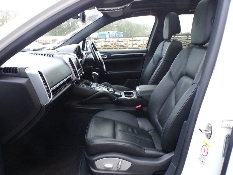 Used Porsche Cayenne 2013 for sale - 77288656: Photo 13