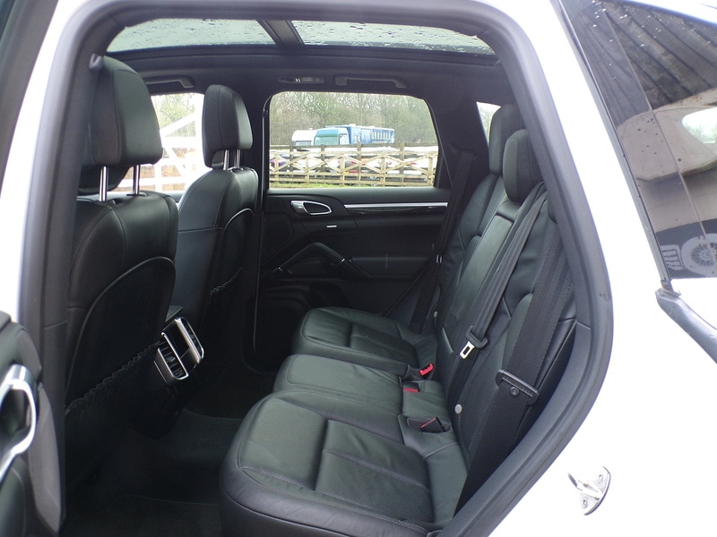 Used Porsche Cayenne 2013 for sale - 77288656: Photo 16
