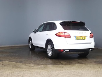 Used Porsche Cayenne 2013 for sale - 77288656: Photo