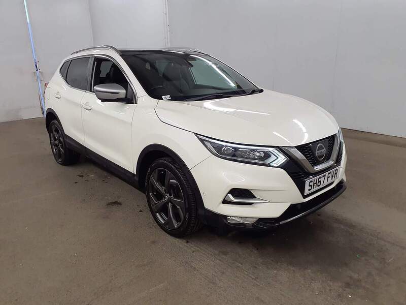 Used Nissan Qashqai 2017 for sale - 76330462: Photo 1