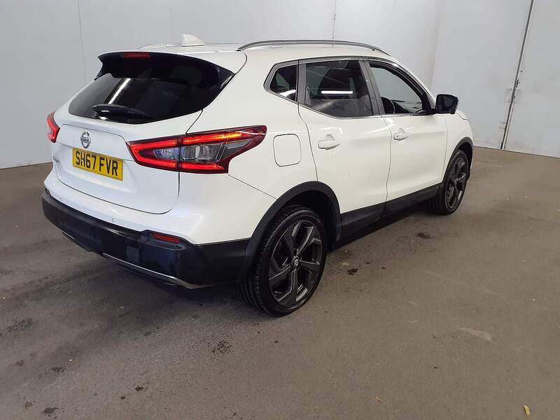 Used Nissan Qashqai 2017 for sale - 76330462: Photo 5
