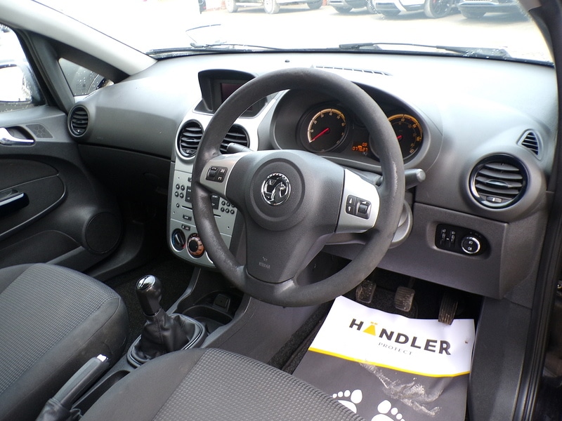 Used Vauxhall Corsa 2012 for sale - 77236890: Photo 12