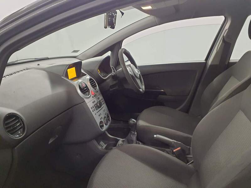 Used Vauxhall Corsa 2012 for sale - 77236890: Photo 8
