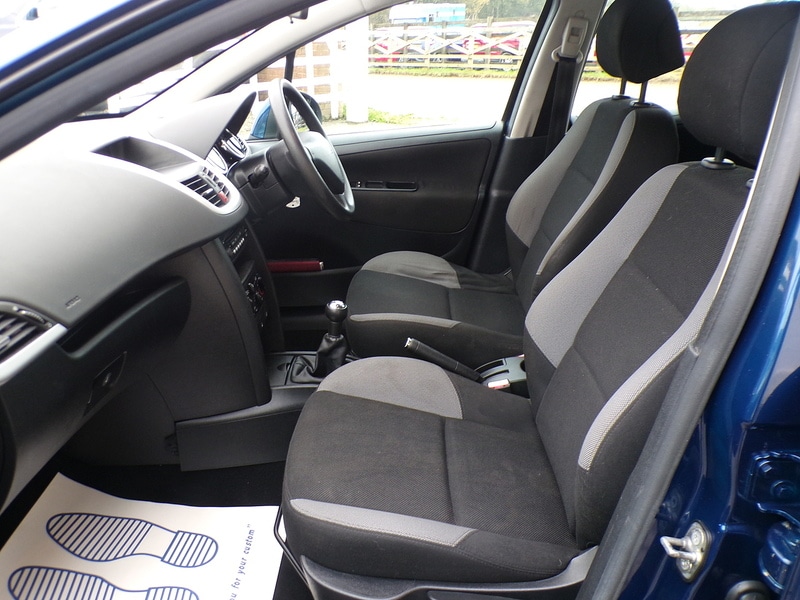 Used Peugeot 207 2007 for sale - 76330461: Photo 14