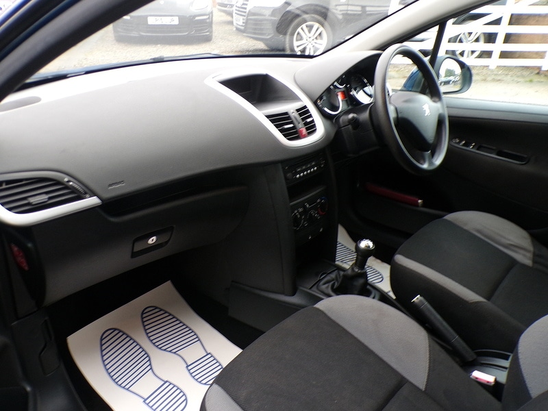 Used Peugeot 207 2007 for sale - 76330461: Photo 15
