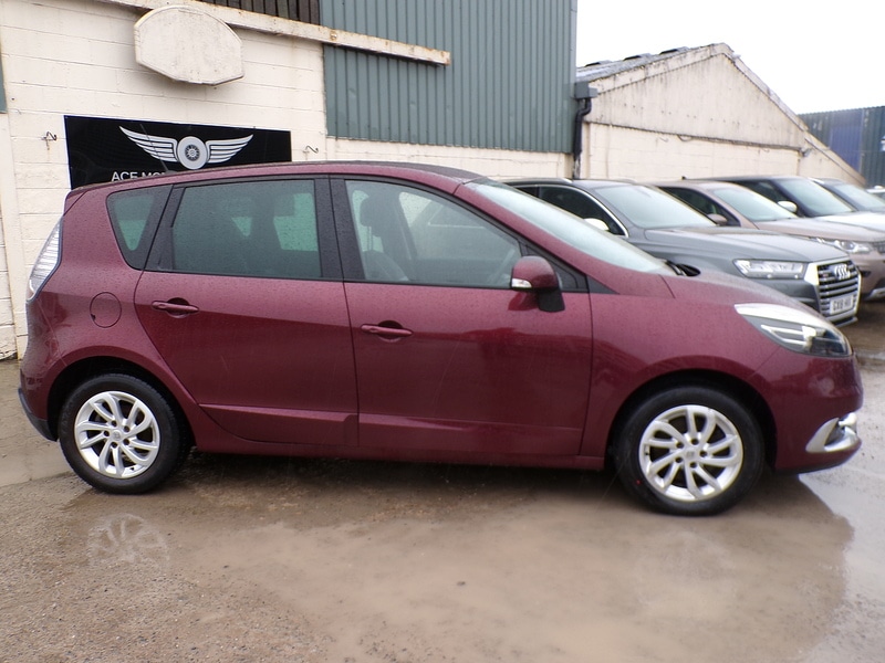 Used Renault Scenic 2012 for sale - 77391651: Photo 9