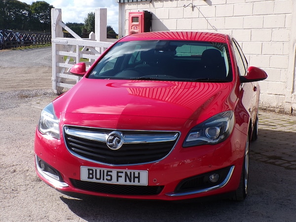 Used Vauxhall Insignia 2015 for sale - 76034849: Photo 3