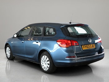 Used Vauxhall Astra 2013 for sale - 79468696: Photo