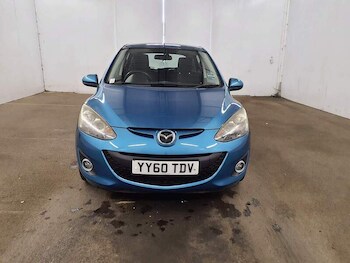 Used Mazda Mazda2 2011 for sale - 75897360: Photo