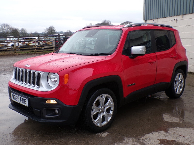 Used Jeep Renegade 2016 for sale - 76626974: Photo 4