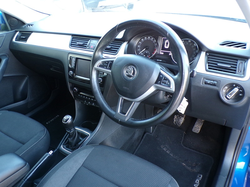 Used Skoda Rapid Spaceback 2015 for sale - 77622101: Photo 12