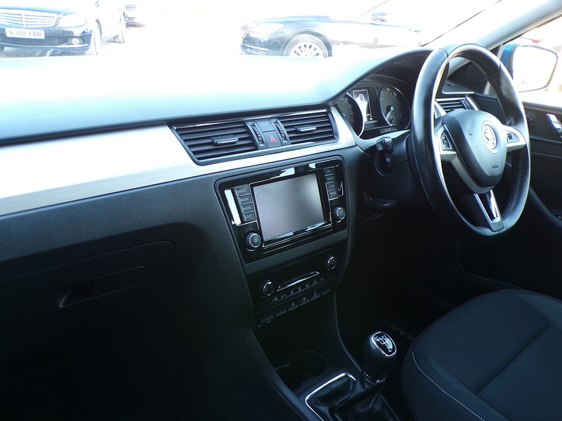 Used Skoda Rapid Spaceback 2015 for sale - 77622101: Photo 16