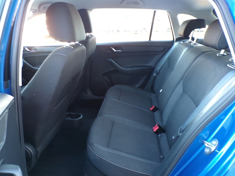 Used Skoda Rapid Spaceback 2015 for sale - 77622101: Photo 17