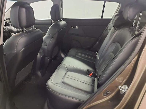 Used Kia Sportage 2016 for sale - 76280460: Photo 9