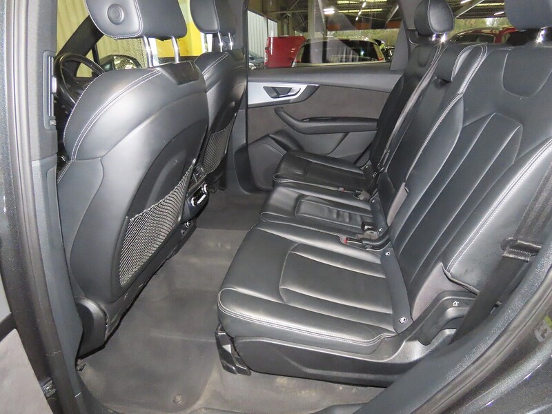 Used Audi Q7 2018 for sale - 76798812: Photo 9