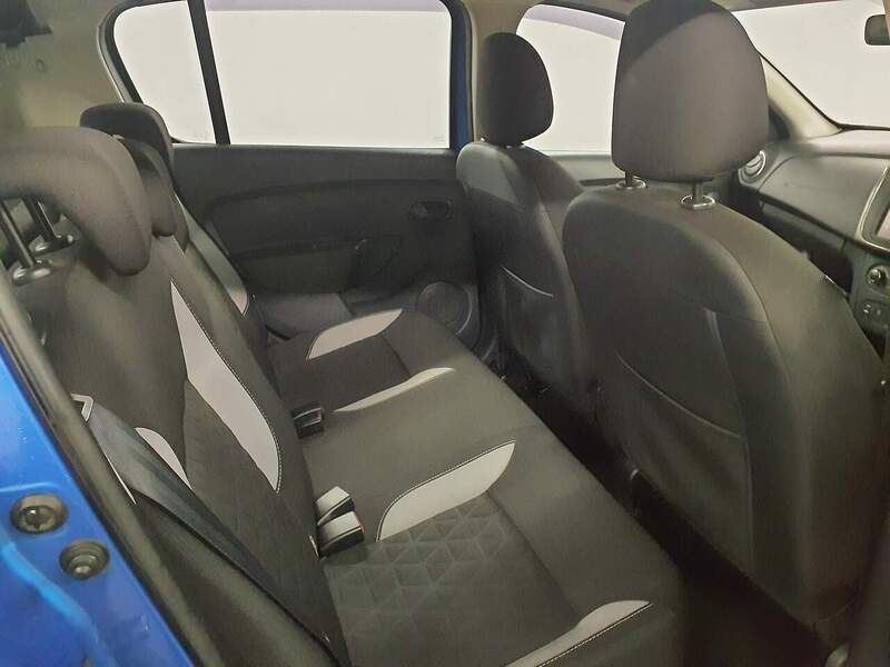 Used Dacia Sandero Stepway 2015 for sale - 77027567: Photo 11