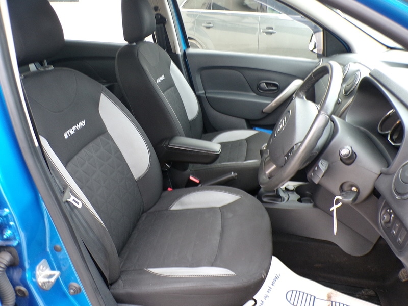 Used Dacia Sandero Stepway 2015 for sale - 77027567: Photo 13