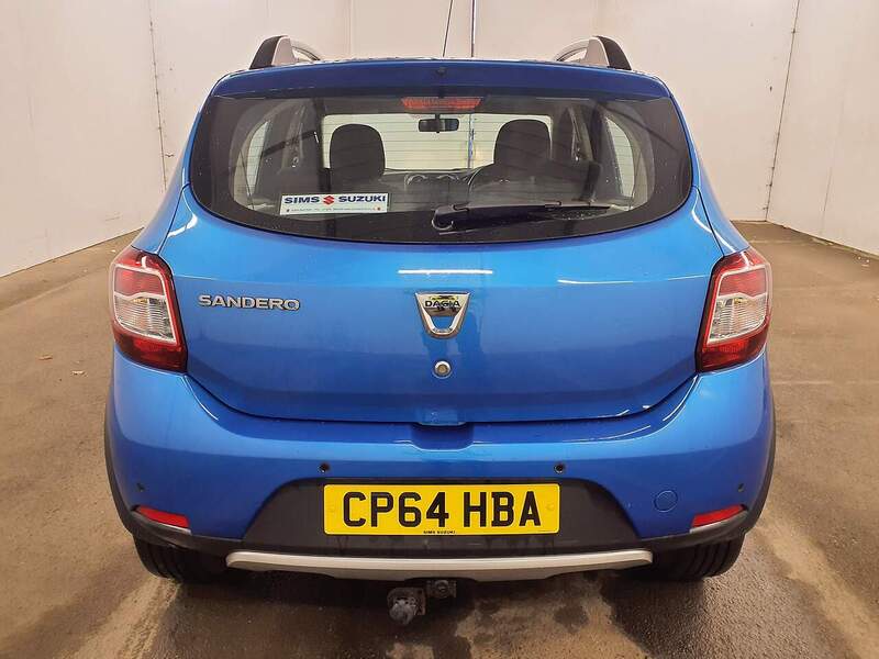 Used Dacia Sandero Stepway 2015 for sale - 77027567: Photo 5