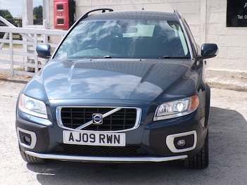 Used Volvo XC70 2009 for sale - 79433866: Photo