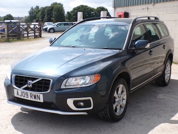 Used Volvo XC70 2009 for sale - 79433866: Photo