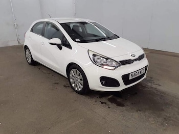 2015 - 1.25 2 5dr