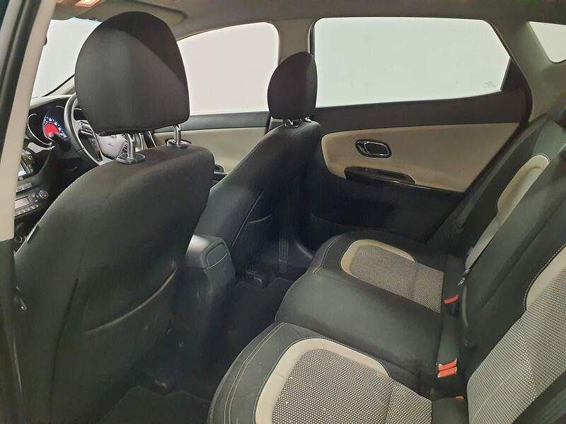 Used Kia Ceed 2014 for sale - 77976805: Photo 9