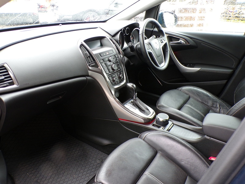 Used Vauxhall Astra 2011 for sale - 77391650: Photo 14