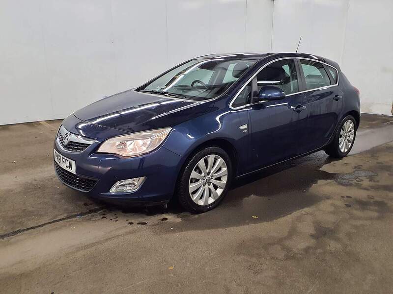 Used Vauxhall Astra 2011 for sale - 77391650: Photo 3