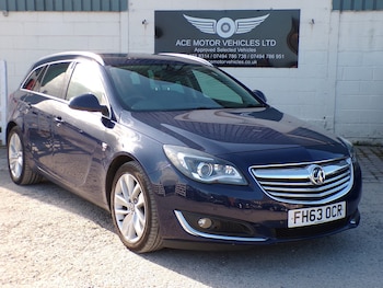 Vauxhall - Insignia