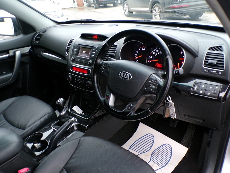 Used Kia Sorento 2013 for sale - 76392310: Photo 12