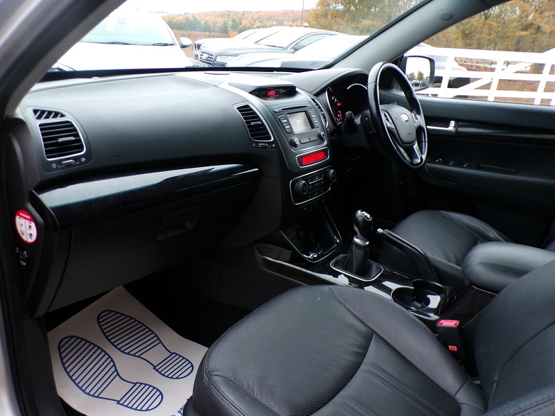 Used Kia Sorento 2013 for sale - 76392310: Photo 15