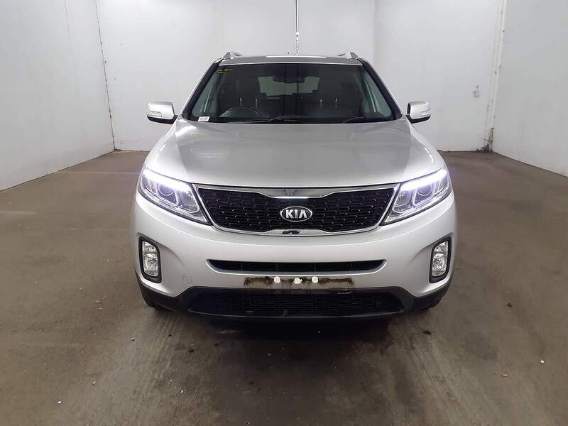 Used Kia Sorento 2013 for sale - 76392310: Photo 2