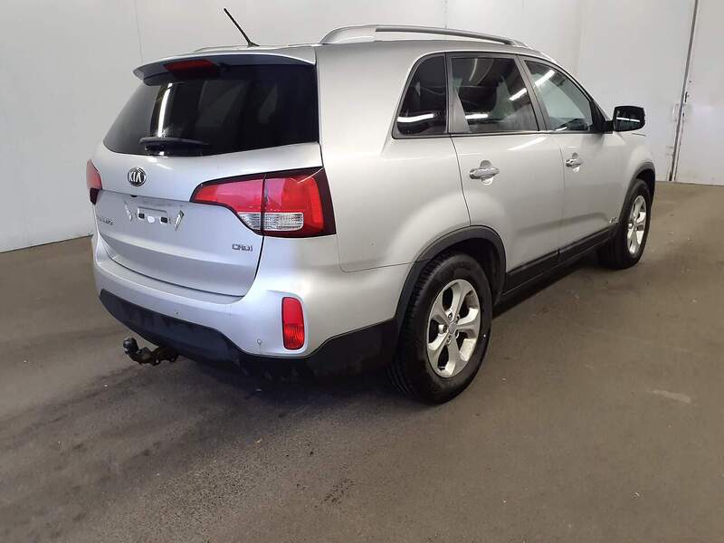 Used Kia Sorento 2013 for sale - 76392310: Photo 6