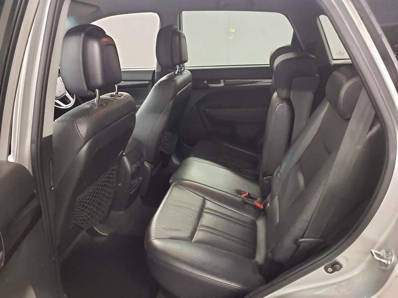 Used Kia Sorento 2013 for sale - 76763171: Photo 10