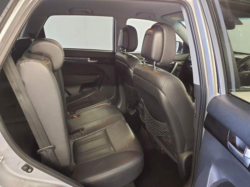 Used Kia Sorento 2013 for sale - 76763171: Photo 11